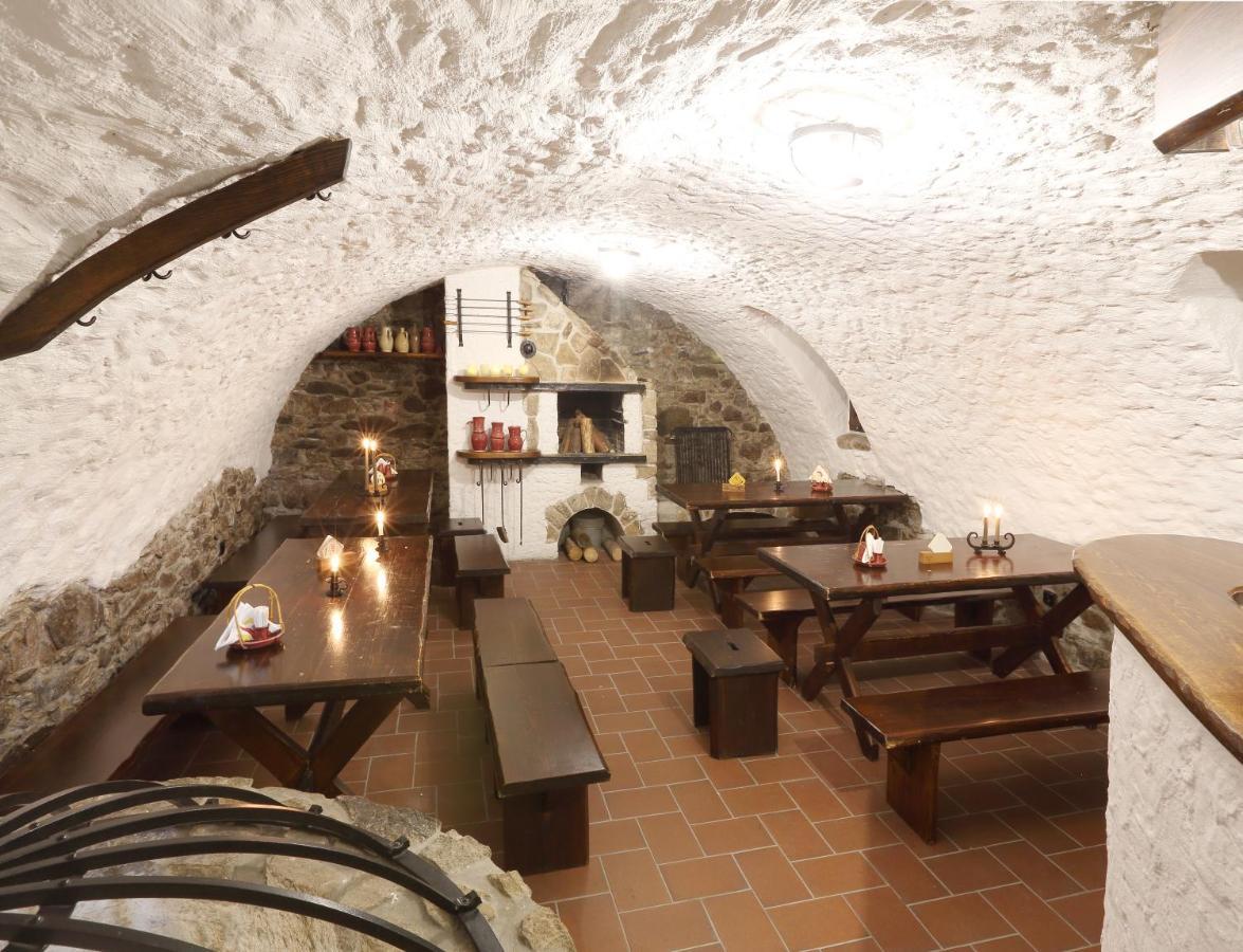 Penzion Na 15. Poledniku Hotel Jindrichuv Hradec Bagian luar foto
